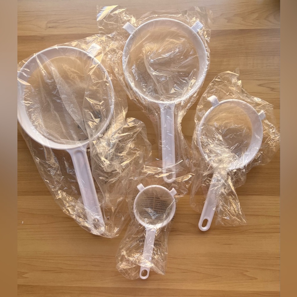 Plastic Strainer Kitchen Cooking/ Mesh Strainer, Nylon, White Plastic Strainer